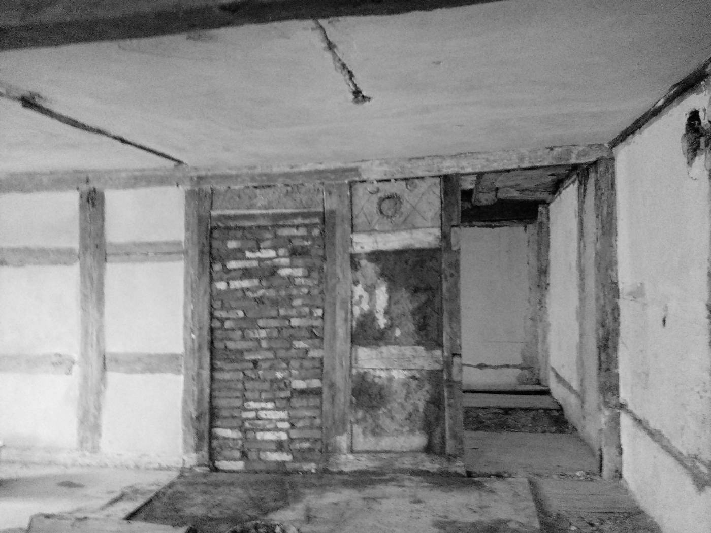 Freigelegtes Fachwerk während der Sanierung