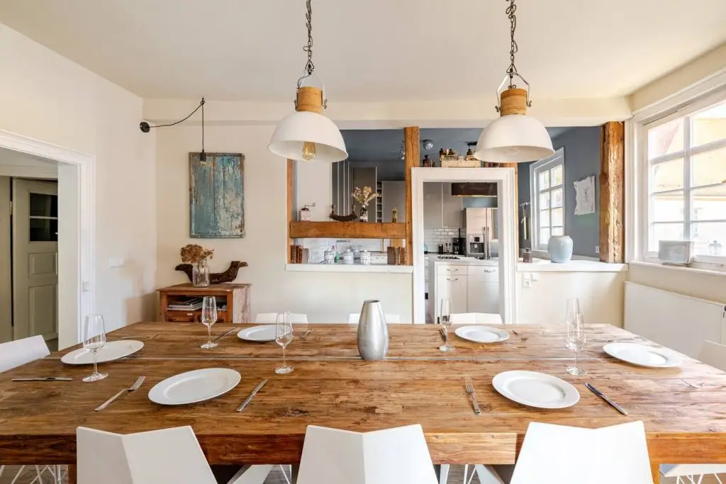 Stilhaus1730 -Esszimmer 1OG -2